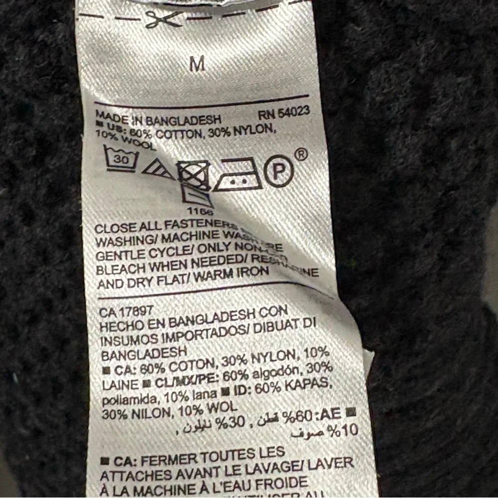 Old Navy Cotton Wool Blend Dark Gray Knit Sweater Cardigan Sz M - Picture 4 of 4